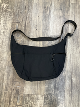 Load image into Gallery viewer, Lululemon Purse
