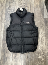Load image into Gallery viewer, North Face Outerwear Size Medium

