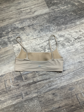 Load image into Gallery viewer, Lululemon Sports Bra Size Extra Small
