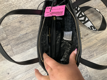 Load image into Gallery viewer, Purse
