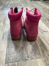 Load image into Gallery viewer, Timberland Shoes Boots Womens 6
