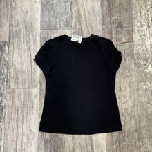 Load image into Gallery viewer, Alo T-Shirt Size Small
