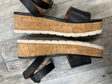 Load image into Gallery viewer, Coach Sandals Womens 8
