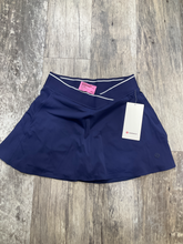 Load image into Gallery viewer, Lululemon Athletic Shorts Size Medium
