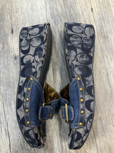 Load image into Gallery viewer, Coach Casual Shoes Womens 10
