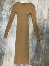 Load image into Gallery viewer, Babaton Maxi Dress Size Extra Small
