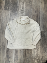 Load image into Gallery viewer, Lululemon Sweatshirt Size Extra Large
