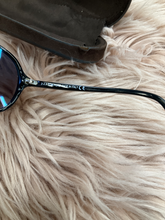 Load image into Gallery viewer, Tom Ford Sunglasses *As Is
