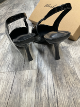 Load image into Gallery viewer, Dress Shoes Womens 10
