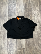 Load image into Gallery viewer, Sun Deh Short Sleeve Top Size Extra Large
