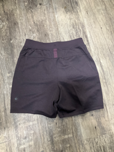 Load image into Gallery viewer, Lululemon Shorts Size Medium
