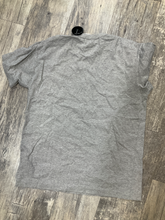 Load image into Gallery viewer, Comme Des Garcons T-Shirt Size Extra Large
