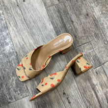 Load image into Gallery viewer, Call It Spring Dress Shoes Womens 8
