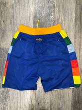 Load image into Gallery viewer, Shorts Size Large

