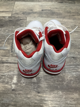 Load image into Gallery viewer, Nike Mens Athletic Shoes Mens 8
