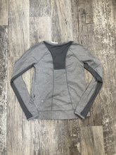 Load image into Gallery viewer, Lululemon Athletic Top Size Medium
