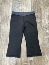 Load image into Gallery viewer, Lululemon Athletic Pants Size 10
