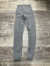 Load image into Gallery viewer, Lululemon Athletic Pants Size Extra Small (0)
