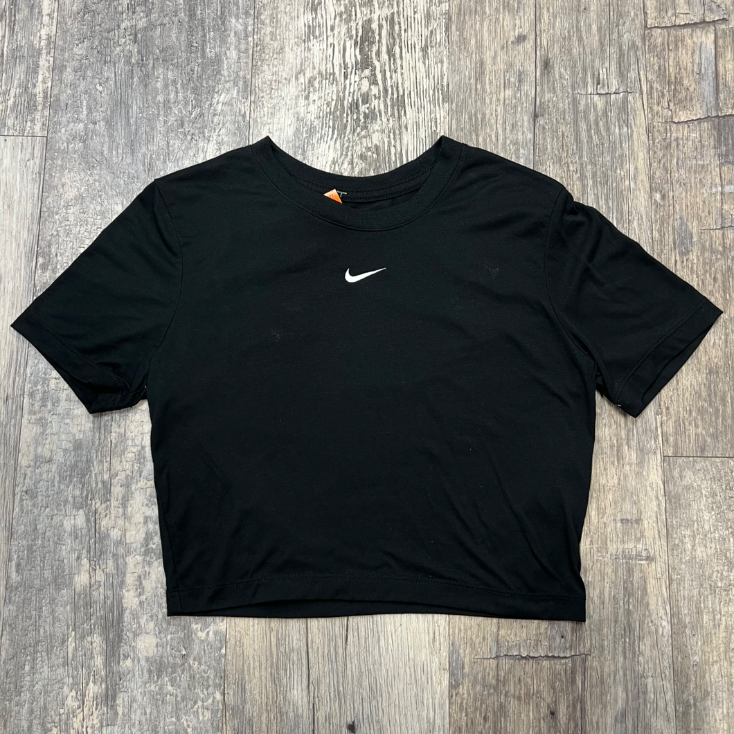 Women’s Nike T-Shirt Size Small