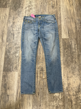 Load image into Gallery viewer, True Religion Denim Size 5/6 (28)
