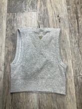 Load image into Gallery viewer, Aritzia Athletic Top Size Extra Small
