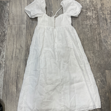 Load image into Gallery viewer, Wilfred Maxi Dress Size Small
