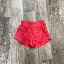 Load image into Gallery viewer, Lululemon Shorts Size Small
