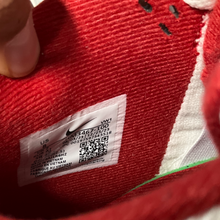 Load image into Gallery viewer, Nike Mens Athletic Shoes Mens 8
