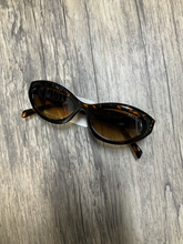 Load image into Gallery viewer, Prada
