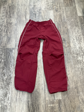 Load image into Gallery viewer, Tna Khakis Size Small
