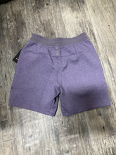 Load image into Gallery viewer, Lululemon Shorts Size Medium

