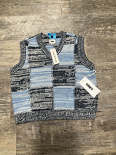 Load image into Gallery viewer, Obey Sweater Size Small
