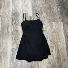 Load image into Gallery viewer, Lululemon Dress Size Medium
