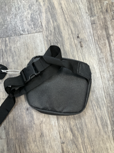 Load image into Gallery viewer, Heritage 1981 Purse
