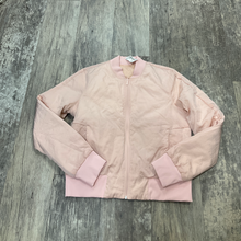 Load image into Gallery viewer, Lululemon Outerwear Size Small
